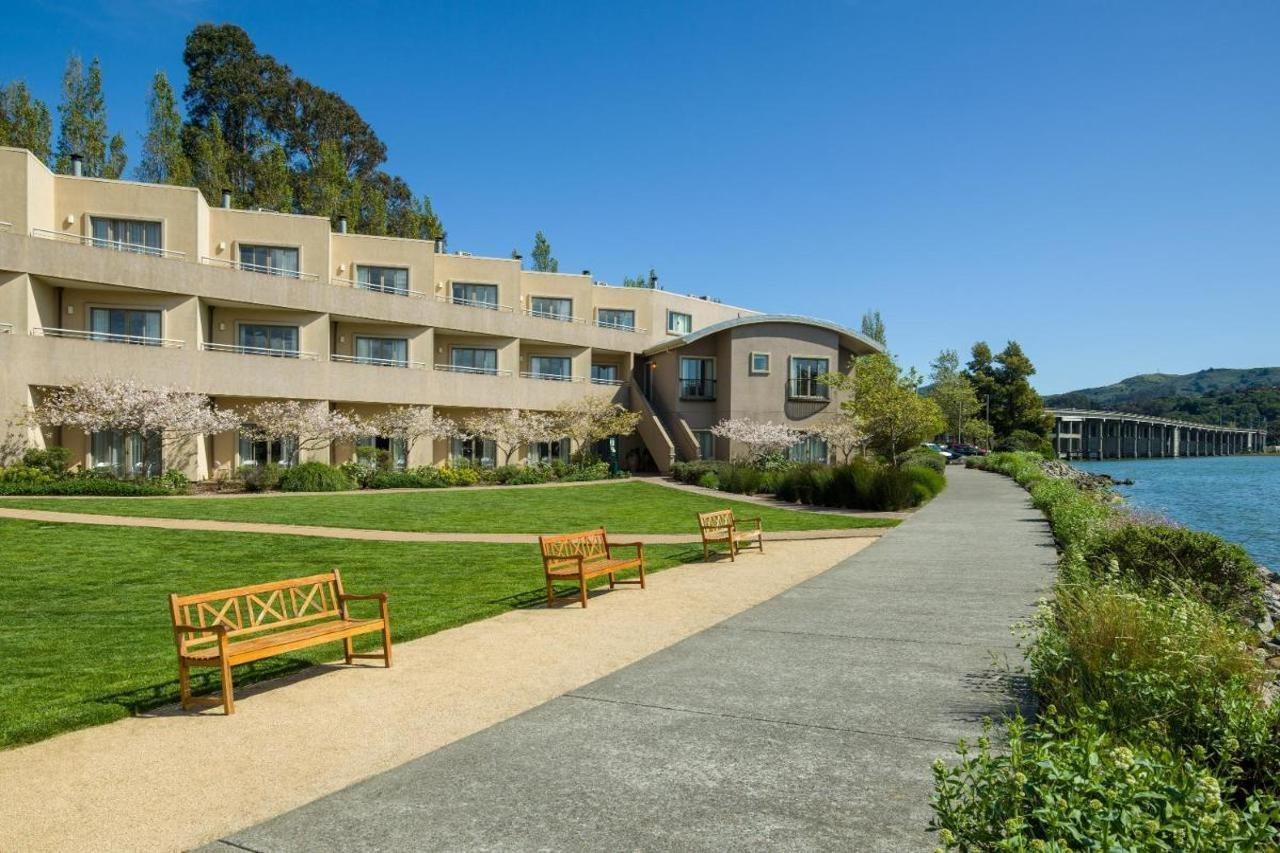 Acqua Mill Valley