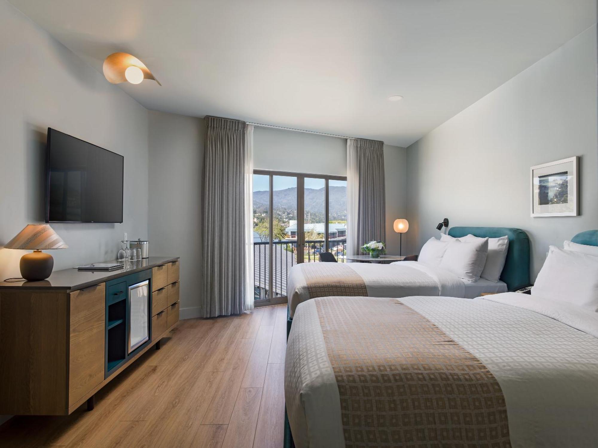 Hotel Acqua 3*